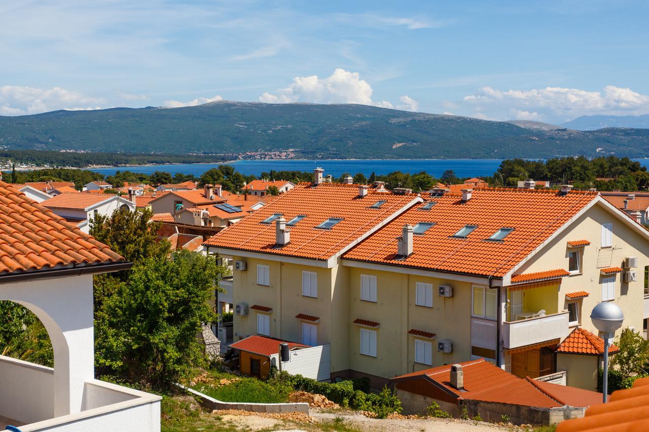 Apartments Vlado Крк Экстерьер фото